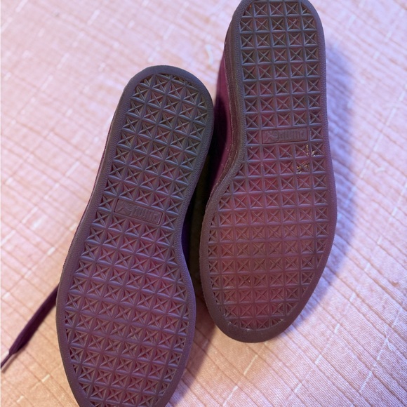 Women's Puma Suede Classic Mono Gold Purple 381587-03 - worn three times - Picture 4 of 5